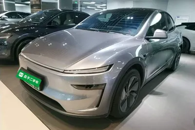 Tesla Model Y · 2026 год