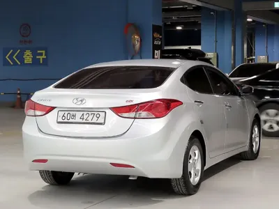 Hyundai Avante 2014, 88218 км, за 4700000 KRW