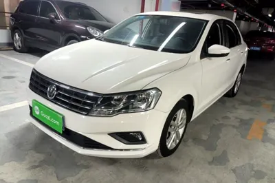 Volkswagen Jetta · 2017 год