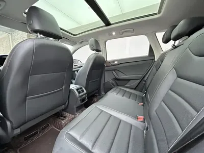 Volkswagen Tharu 2022, 73800 км, за 115800 CNY
