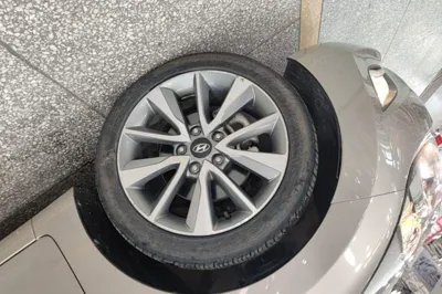 Hyundai Elantra (5th Generation 2015, 25800 км, за 44404.34 CNY - фото 10