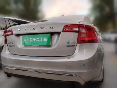 Volvo S60 2017, 64100 км, за 47850.91 CNY - фото 5