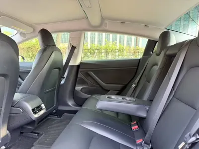 Tesla Model 3 2020, 70000 км, за 99000 CNY - фото 11