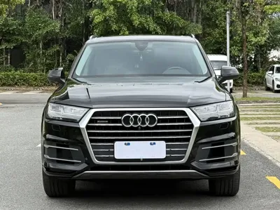 Audi Q7 2019, 69000 км, за 208000 CNY