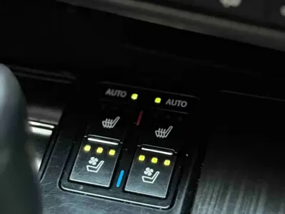 Lexus RX 2016, 105000 км, за 128000 CNY - фото 12