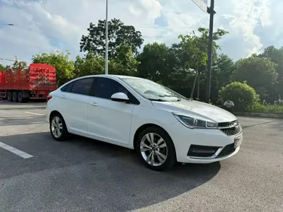 Chery Arrizo 5 2018, 120000 км, за 13799 CNY