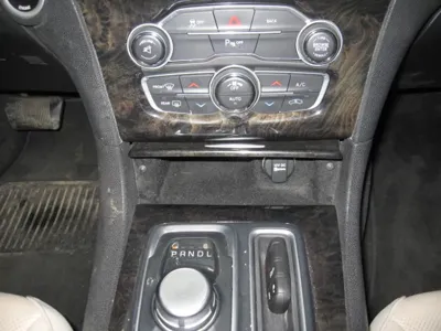 Chrysler 300C 2016, 94517 км, за 7800000 KRW - фото 18
