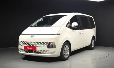 Hyundai Staria · 2022 год