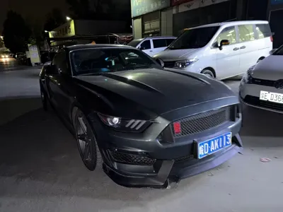 Ford Mustang 2015, 83000 км, за 75800 CNY