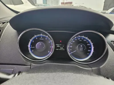 Hyundai Sonata 2013, 100180 км, за 4990000 KRW - фото 7
