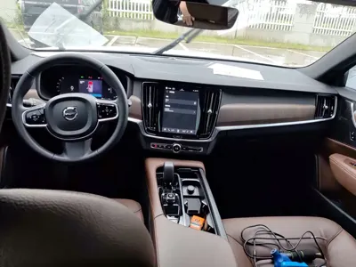 Volvo V90 2024, 13500 км, за 235799 CNY