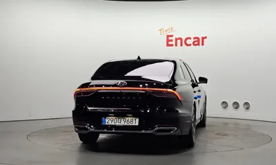 Hyundai Grandeur 2021, 114494 км, за 20200000 KRW