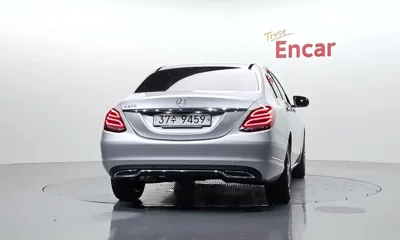 Mercedes-Benz C-Class 2015, 19192 км, за 19000000 KRW