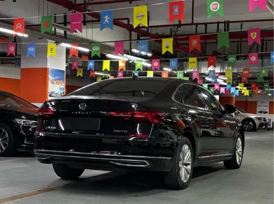 Volkswagen Passat 2021, 56000 км, за 81000 CNY - фото 9