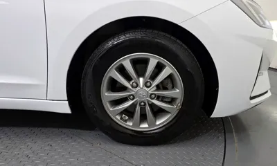 Hyundai Avante 2020, 98548 км, за 11500000 KRW - фото 21