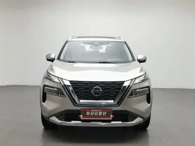 Nissan X-Trail 2021, 68400 км, за 84800 CNY