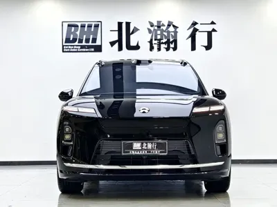 Nio ES8 2026, 25000 км, за 247800 CNY