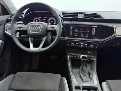 Audi Q3 2023, 47000 км, за 179800 CNY - фото 14