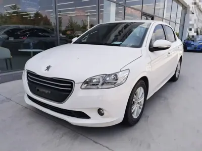 Peugeot 301 2014, 134800 км, за 11299 CNY