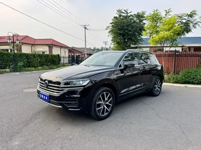 Volkswagen Touareg · 2020 год