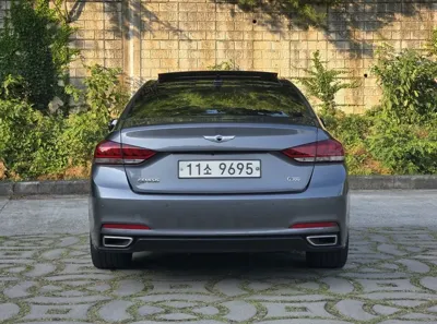 Hyundai Genesis 2016, 218416 км, за 9500000 KRW