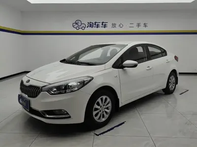 Kia K3 · 2016 год