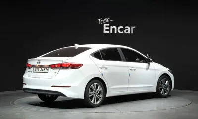 Hyundai Avante 2018, 12217 км, за 12100000 KRW