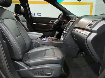 Ford Explorer 2016, 98378 км, за 12800000 KRW - фото 18