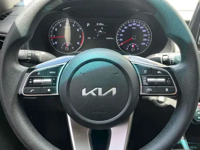 Kia K3 2022, 100000 км, за 13000000 KRW - фото 12