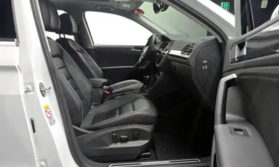 Volkswagen Tiguan 2018, 50092 км, за 29900000 KRW - фото 26