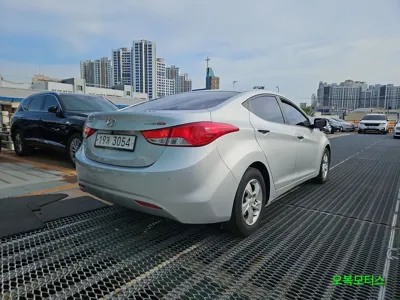 Hyundai Avante 2012, 90034 км, за 4200000 KRW - фото 2