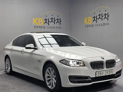 BMW 5-Series · 2015 год