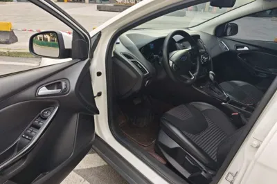 Ford Focus 2017, 108900 км, за 27764.4 CNY - фото 25