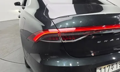 Hyundai Grandeur 2020, 83075 км, за 15336.84 USD - фото 23