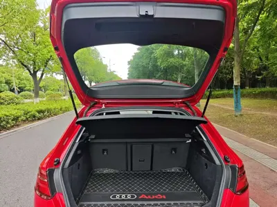 Audi A3 2020, 46000 км, за 59800 CNY - фото 7