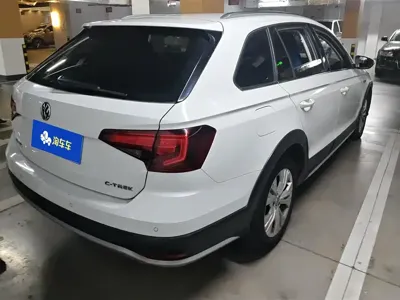 Volkswagen C-Trek 2018, 115300 км, за 42000 CNY