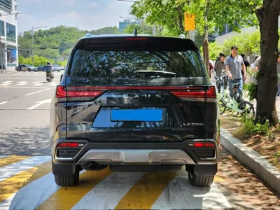 Lexus LX 2025, 13 км, за 219900000 KRW