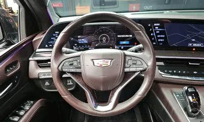 Cadillac Escalade 2023, 38323 км, за 114550000 KRW - фото 13