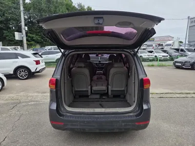 Kia Canival 2017, 81000 км, за 8800000 KRW - фото 5