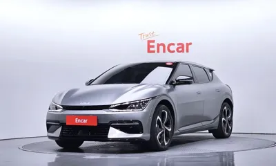 Kia EV6 · 2023 год
