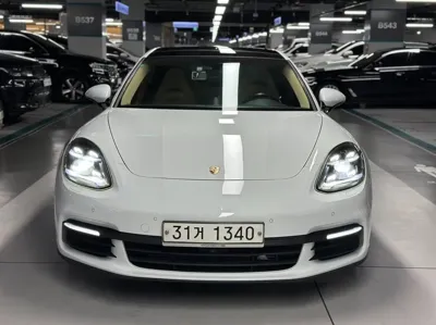 Porsche Panamera · 2018 год