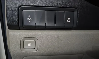 Kia Canival 2016, 176474 км, за 6700000 KRW - фото 13