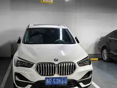 BMW X1 2023, 15000 км, за 165799 CNY