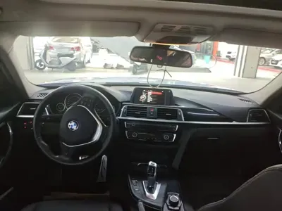 BMW 3 Series 2016, 100000 км, за 59800 CNY - фото 2