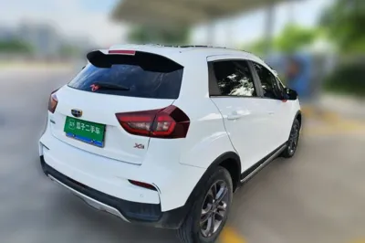 Geely Auto Vision X3 2020, 44600 км, за 27281.18 CNY - фото 6