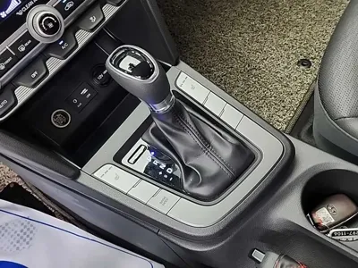 Hyundai Avante 2019, 81945 км, за 11900000 KRW - фото 8