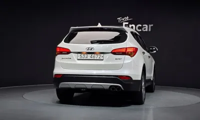 Hyundai Santafe 2015, 125064 км, за 9990000 KRW