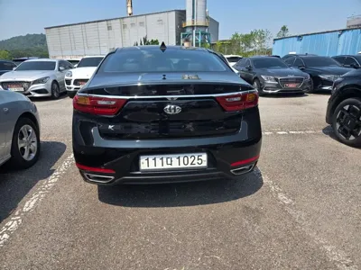 Kia K7 2017, 241265 км, за 6900000 KRW