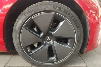 Tesla Model 3 2021, 42400 км, за 130433.44 CNY - фото 9