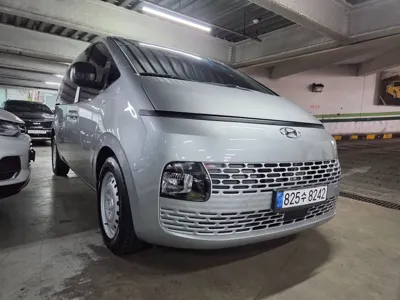 Hyundai Staria · 2022 год